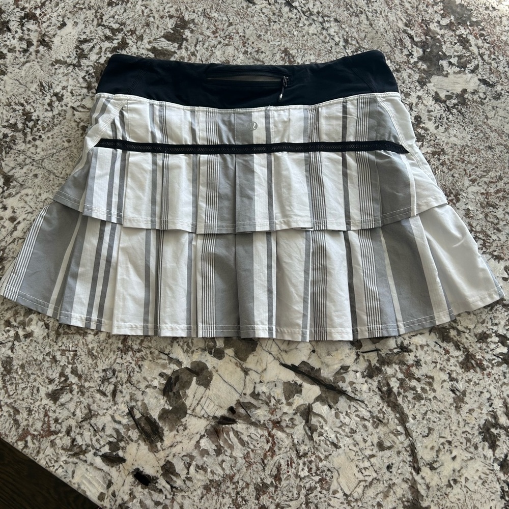 Lululemon Athletica Pace Setter Skirt - Picture 6 of 12